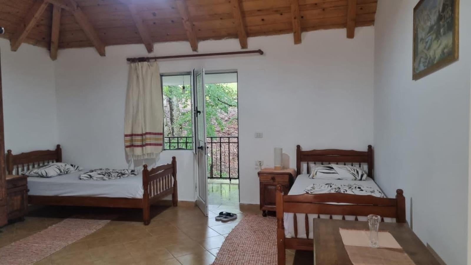 Bujtina Te Grima Hotel Theth Kültér fotó