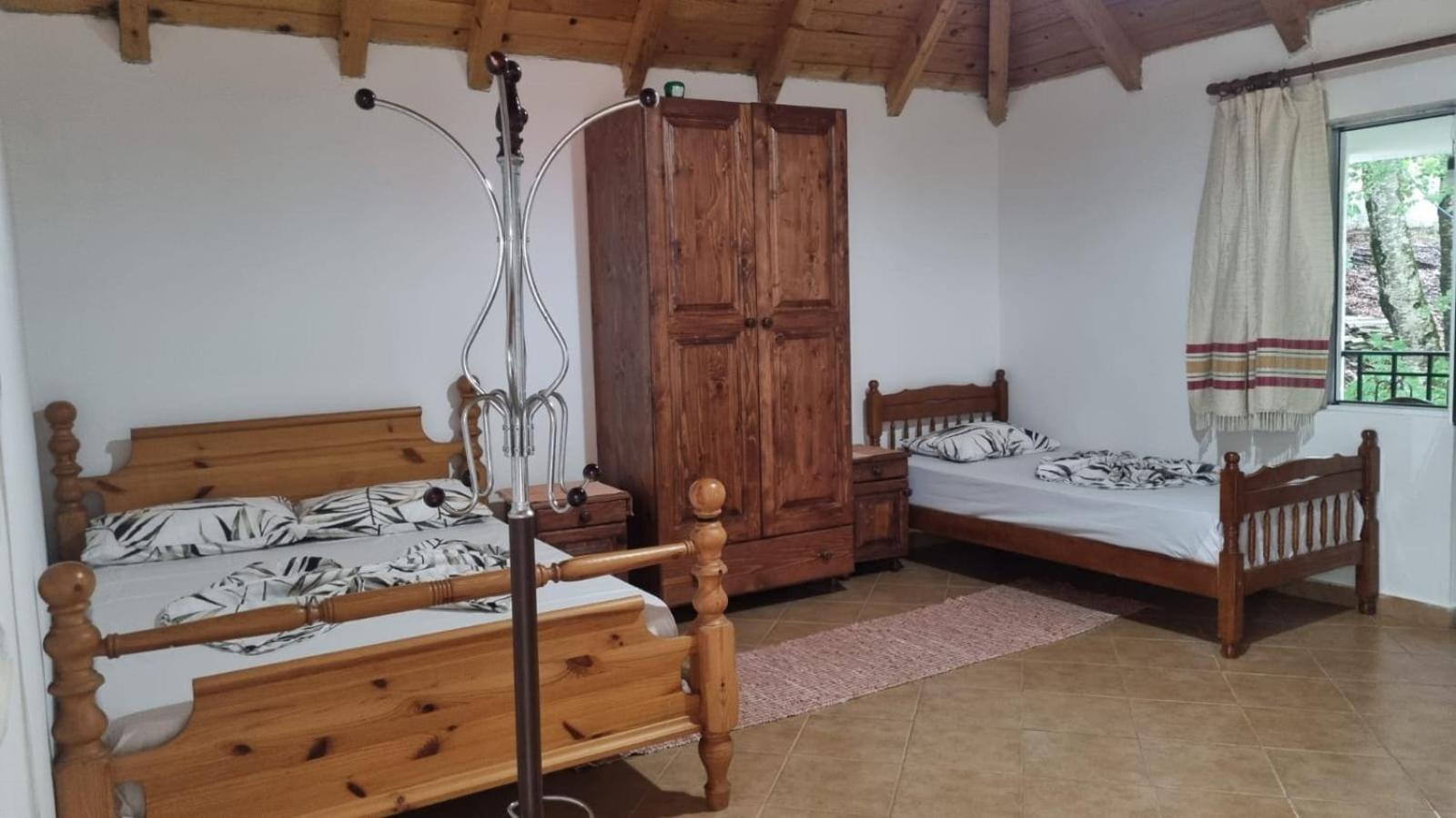 Bujtina Te Grima Hotel Theth Kültér fotó
